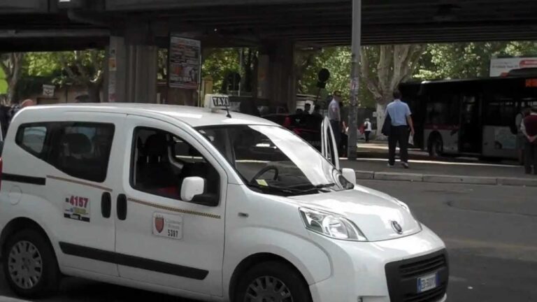 Tass&igrave; Roma Tiburtina: Il Numero da Chiamare per un Viaggio Veloce