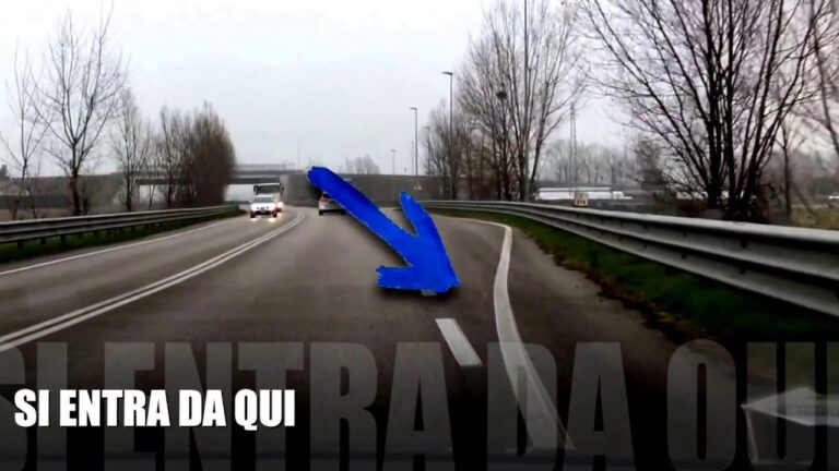 Guida Sicura: Immissione da Destra con Corsia di Accelerazione