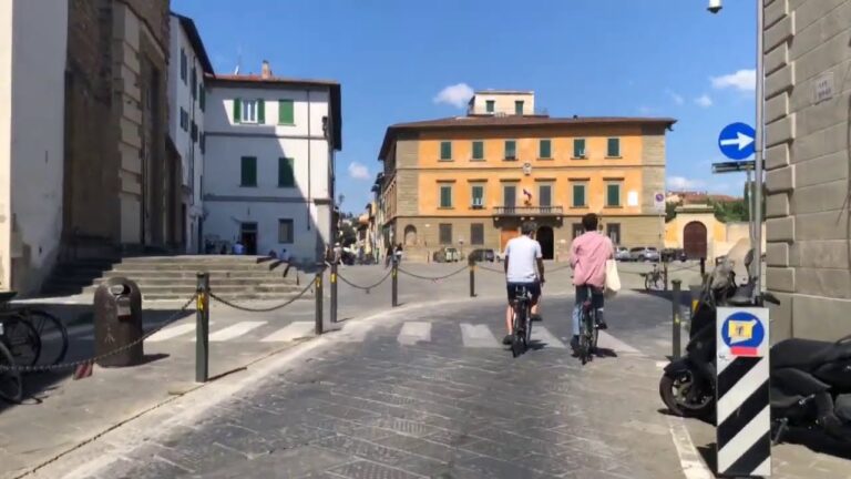 Il miglior parcheggio disponibile in Viale Strozzi