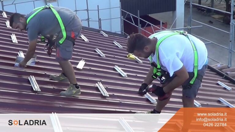 Guida ai pannelli fotovoltaici integrati nella copertura: tutto sul DWG