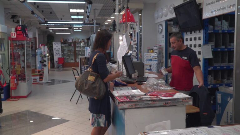 Centri Commerciali Vicino Alla Fiera di Roma