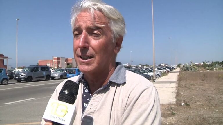 Scopri la Bellezza del Lungomare Amerigo Vespucci 8