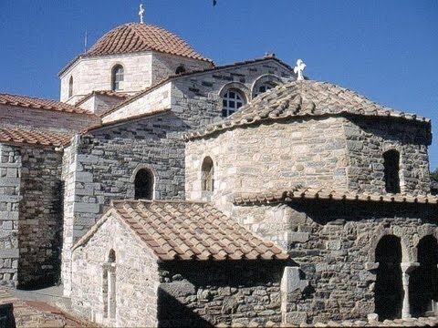 La Citt&agrave; delle 100 Porte: Un Viaggio tra Storia e Mistero